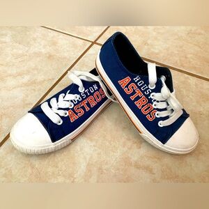 MLB Houston Astros Kids Sneakers Size 3/4 EUC